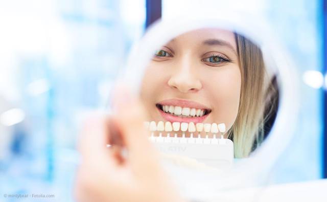 Zahnästhetik: Schöne Zähne mit Bleaching (Zahnaufhellung), Veneers, weißen Füllungen und mehr